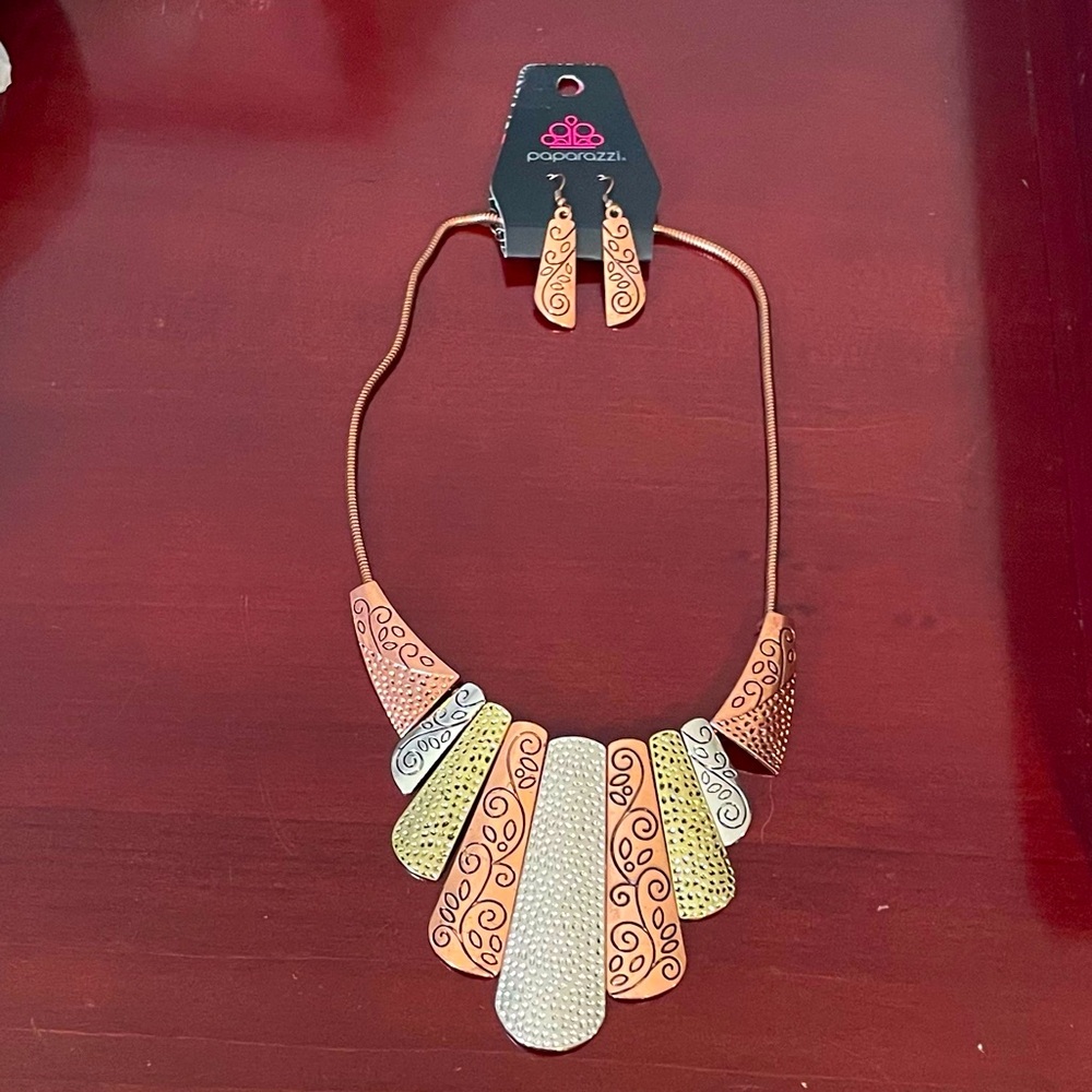 2-piece Fun and Funky Set